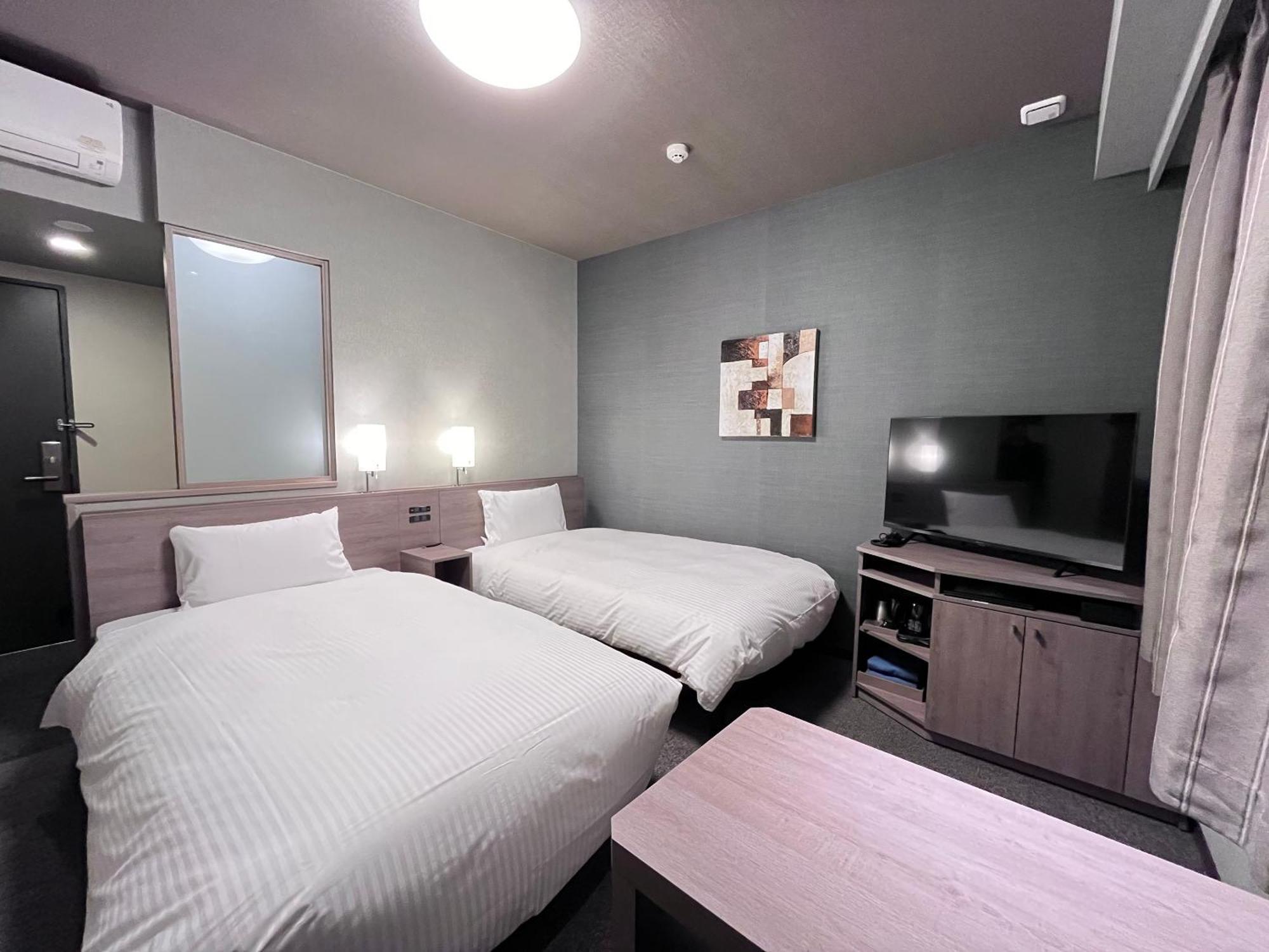 Hotel Route Inn คุวานะ ภายนอก รูปภาพ